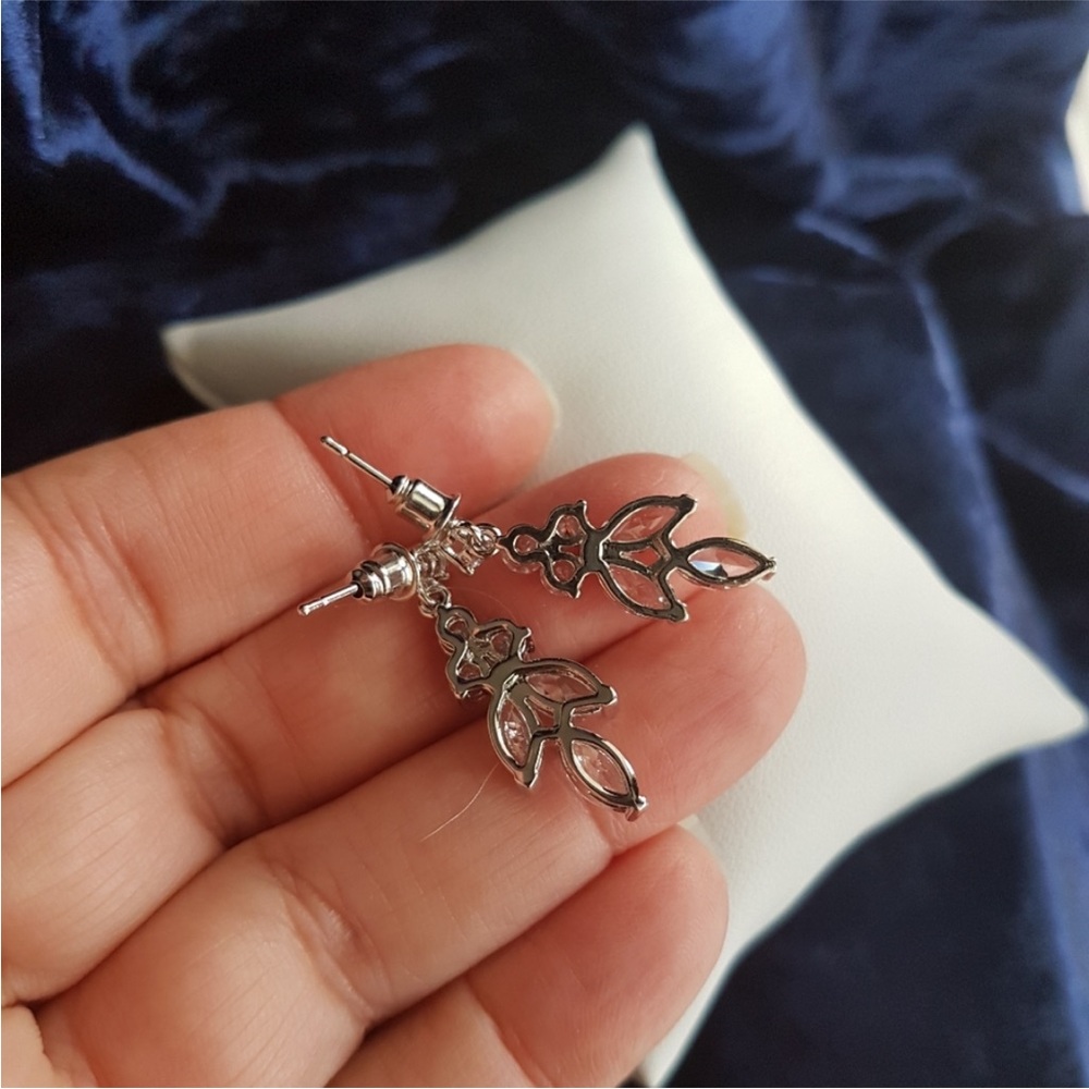 Swarovski Silver Crystal Drop Earrings - Picture 7 of 9